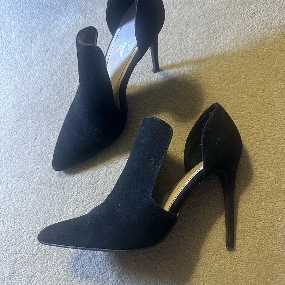 Anne Michelle Black Suede Heels with Stiletto